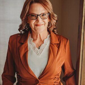 Meet your Posher, Kallasandra